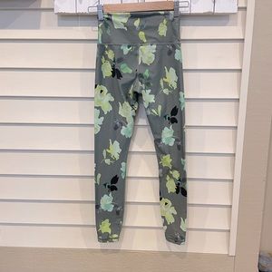 XS Athleta leggings